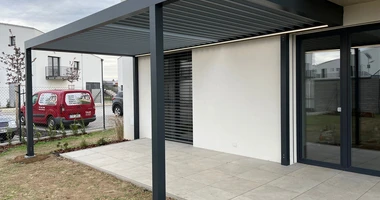 Bioklimaticka pergola Artosi celkový pohled z rohu